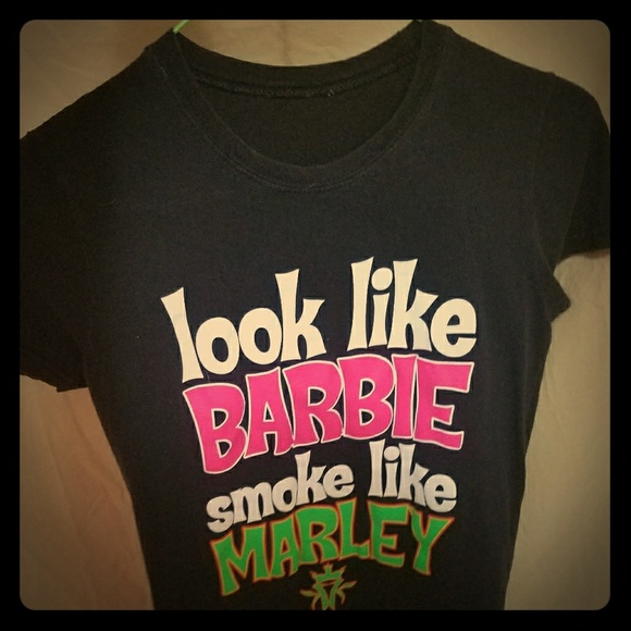 Tshirt - Picture 1 of 2